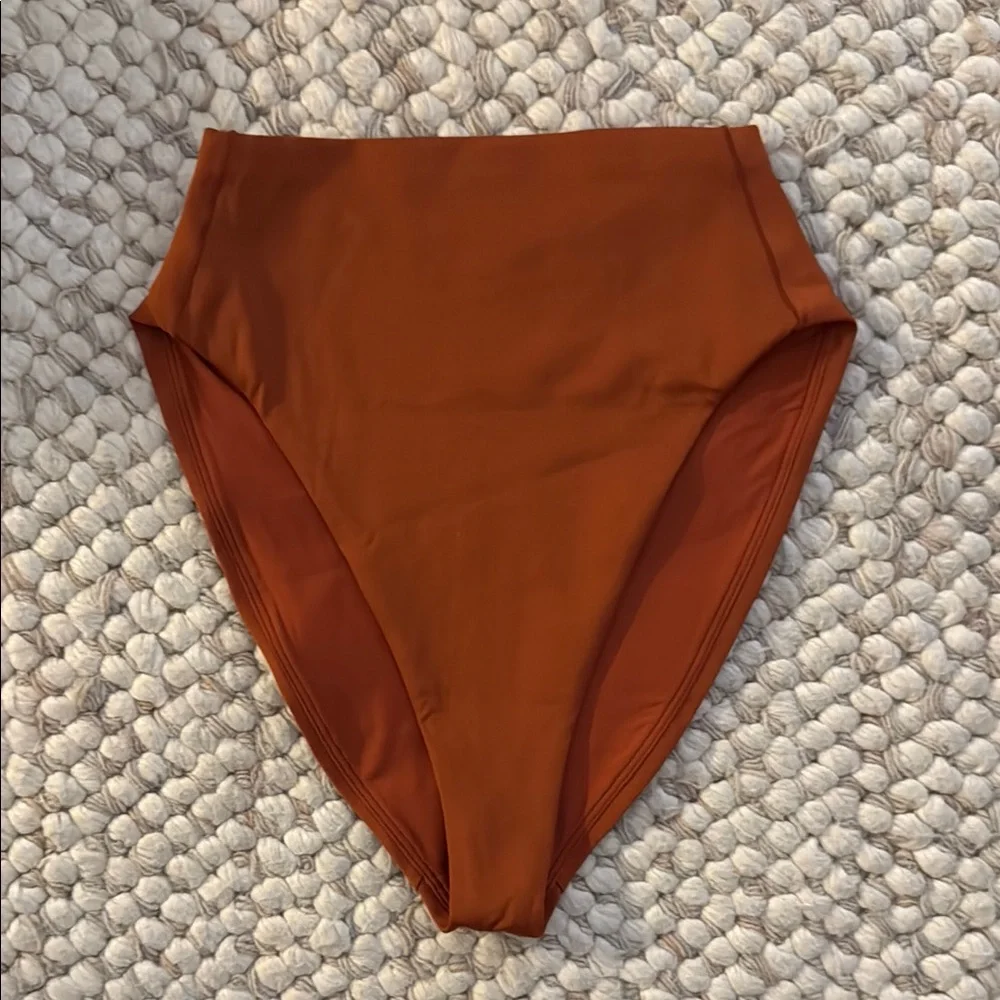 Left On Friday Hi Hi Bottom - Picture 5 of 9